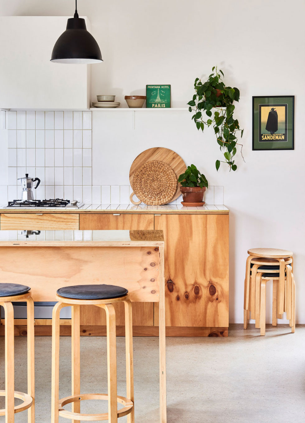 intérieur chaleureux australie cuisine bois et marbre